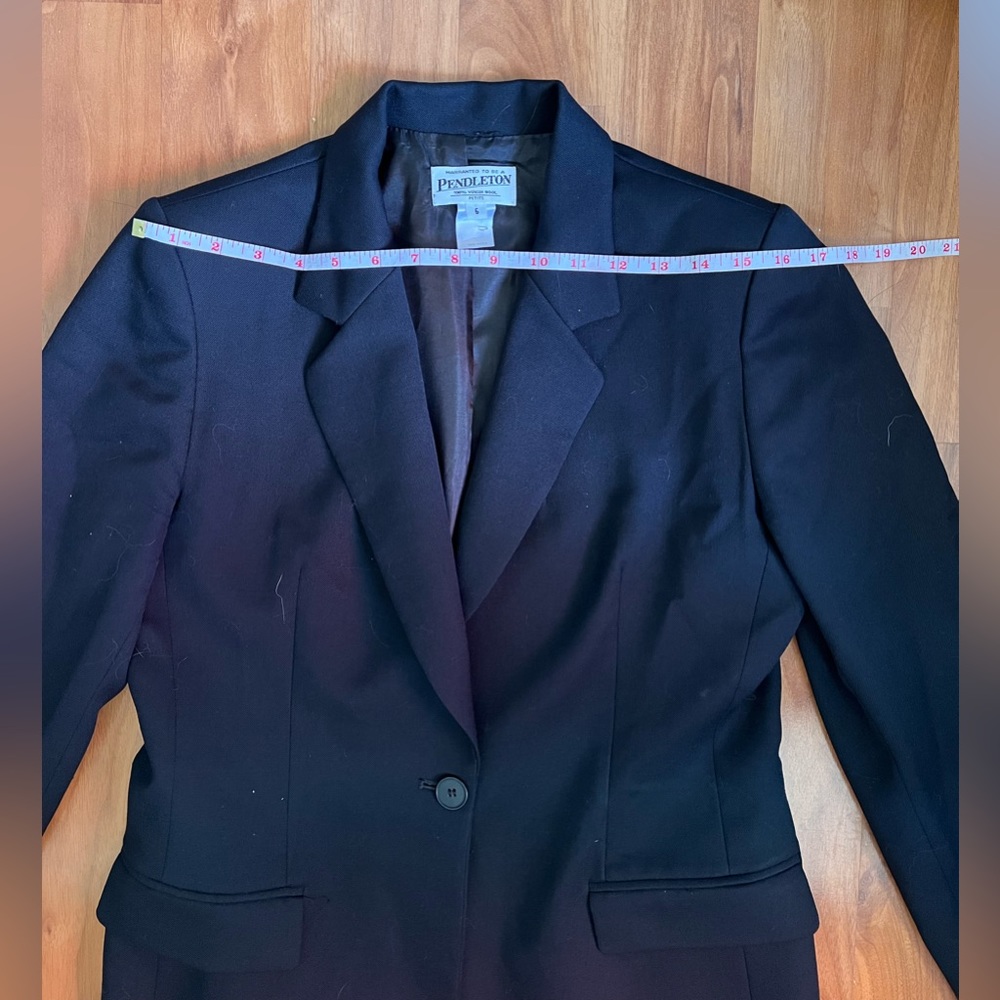 Pendleton Blazer - image 2